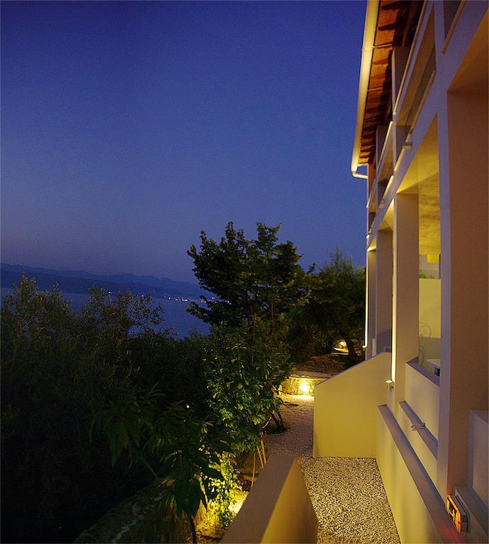 Villa Petros Apraos Esterno foto